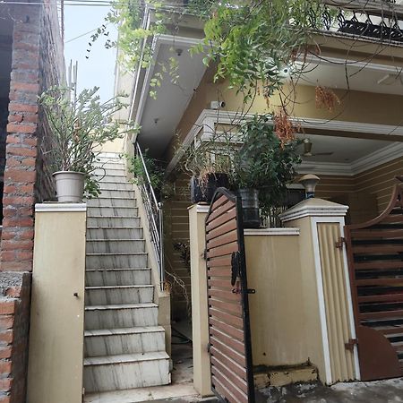 Selvams Home Stay Tiruchchendūr エクステリア 写真